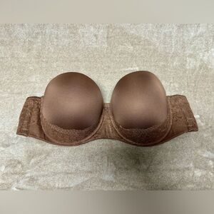 Torrid strapless bra • 46C